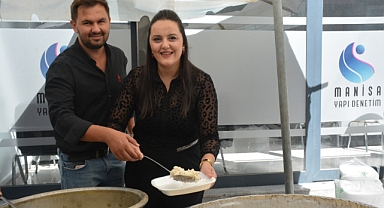 Uzman Sigorta Koç Acentesi 5. Yılını Kutladı