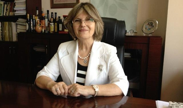 Akhisar Dostlar Meclisi’nin Bu Haftaki Konuğu: Zeytinyağı Uzmanı Ümmühan Tibet