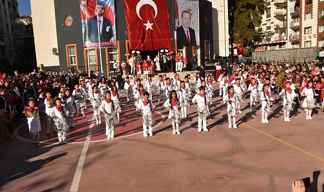 Halil Yurtseven İlkokulu'nda 29 Ekim coşkusu zirveye çıktı