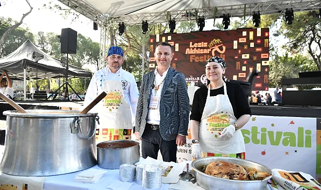 Leziz Akhisar Festivali'ne binlerce ziyaretçi akın etti