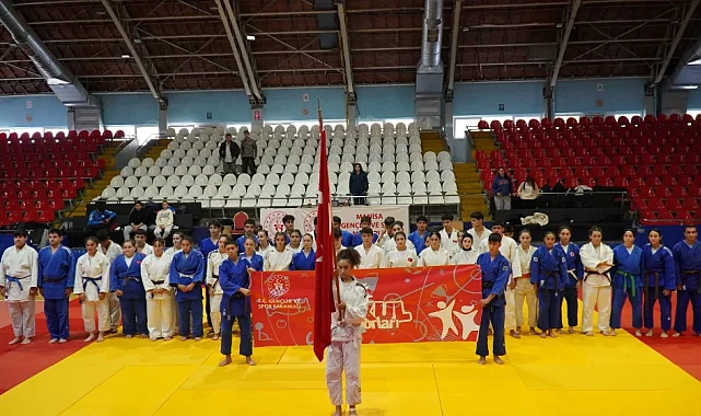 Manisa'da Okul Sporları Sezonu Judo Müsabakalarıyla Başladı