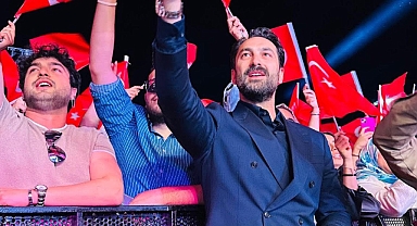 MÜCAHİT ARINÇ’TAN 29 EKİM CUMHURİYET BAYRAMI MESAJI: “CUMHURİYET ERDEMDİR, FAZİLETTİR”