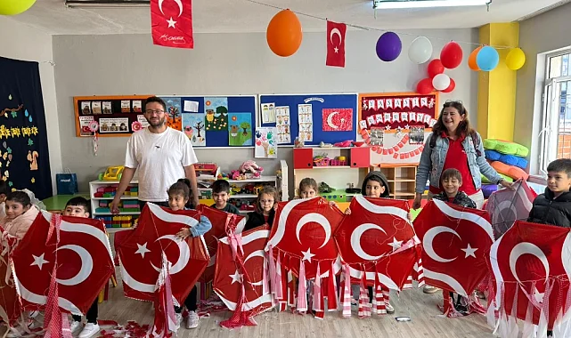 Rotary Kulüplerinden Cumhuriyet Coşkusuna Uçurtmalı Kutlama