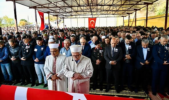 Şehit Hakkı Eryılmaz Son yolculuğuna Uğurlandı