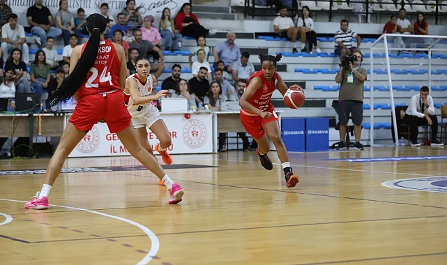 Turgutlu Belediyesi Kadın Basketbol Takımı İlk Deplasmanına Çıkıyor