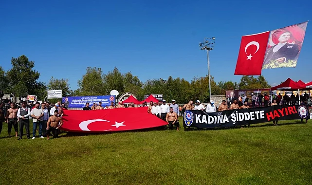 Turgutlu Belediyesi Yağlı Güreşleri'nde Kırkpınar Coşkusu Yaşandı