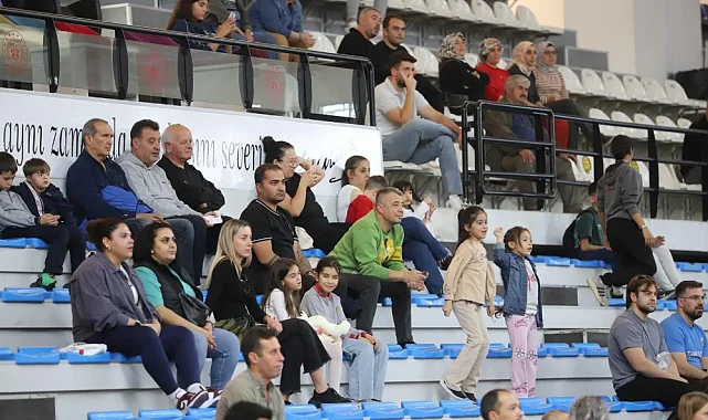 Turgutlu Belediyespor Filedeki Başarısını Koruyor: 3-0