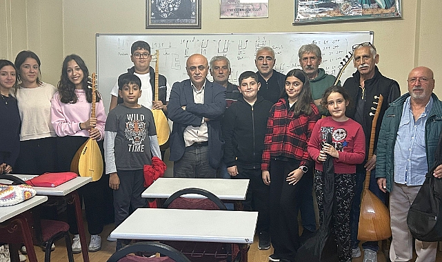 Akhisar Cemevi’nde Saz Kursu Başladı