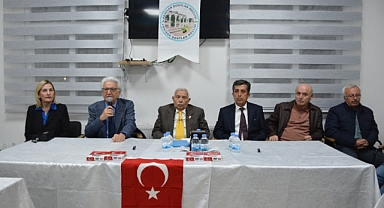 Akhisar Dostlar Meclisi’nde Öğretmenler Günü’ne Özel Anlamlı Buluşma