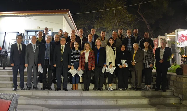 Akhisar Dostlar Meclisi'nde Öğretmenler Günü'ne Özel Buluşma