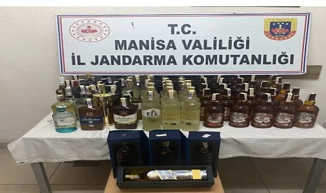 Akhisar'da Jandarmadan Kaçak Alkol ve Tütün Operasyonu