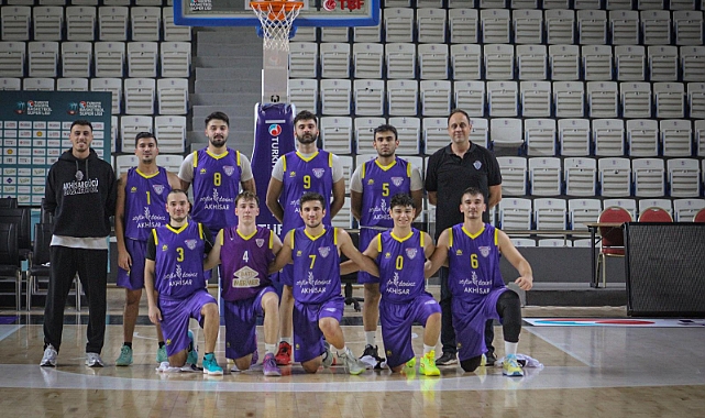 Akhisargücü Basketbol A Takımı 5 te 5 İle Namağlup Yoluna Devam Ediyor 82-45
