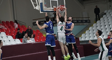 Akhisarlı Devler Kendi Seyircisi Önünde Kazandı.