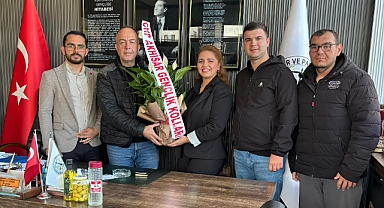 CHP Akhisar Gençlik Kolları’ndan Oda ve Esnaf Ziyaretleri