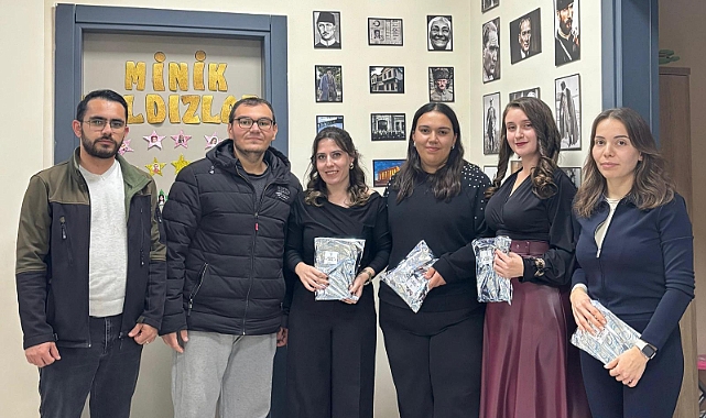 CHP Akhisar Gençlik Kolları’ndan Öğretmenler Günü Ziyareti