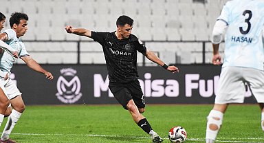 Manisa FK, Adana Demirspor'u 5-0'la Geçti: Farka Giden Gece