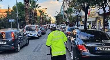 Tahir Ün Caddesi’nde Trafik Denetimleri Aralıksız Sürüyor