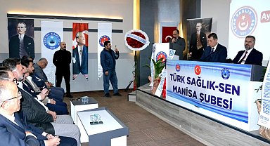 Türk Sağlık-Sen Manisa Şubesi'nde Akagündüz güven tazeledi