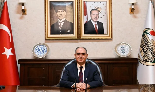 Vali Özkan'dan Öğretmenler Günü Mesajı