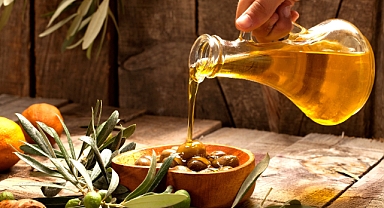 Zeytinyağı ihracatı üretici olmayan ülkelere yapılan ihracatla ayakta kaldı 