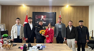 AK PARTİ AKHİSAR GENÇLİK KOLLARINDAN İLÇE EMNİYET MÜDÜRÜ HASAN TAŞAN’A ZİYARET