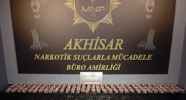 AKHİSAR’DA UYUŞTURUCU OPERASYONU: 19 YAŞINDAKİ ŞÜPHELİ TUTUKLANDI