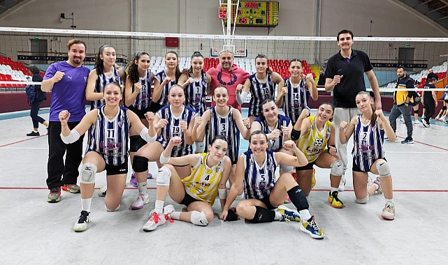 Akhisargücü Voleybol Dolu Dizgin Yoluna Devam Ediyor 3-0 