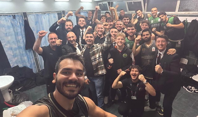 AKHİSARLI DEVLER NAMAĞLUP LİDERİ DEVİRDİ