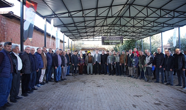 Büyükşehir’den Doğal Afet Mağduru Üreticilere Fidan Desteği