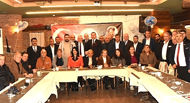 Manisa Dostlar Meclisi'nde Demokrasi Buluşması