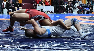 Manisa'da Okul Sporları Güreş Grup Müsabakaları Başladı