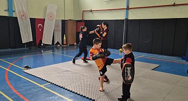 Saruhanlı'da Muay Thai kursuna büyük ilgi