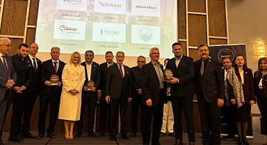 MADOST ‘Sevgi ve Dostluk Buluşmasında Ertuğrul Günay'ı Manisa’da Ağırladı