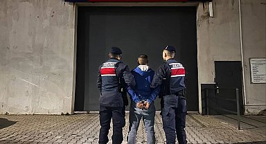 Manisa'da aranan 3 hükümlü jandarmadan kaçamadı