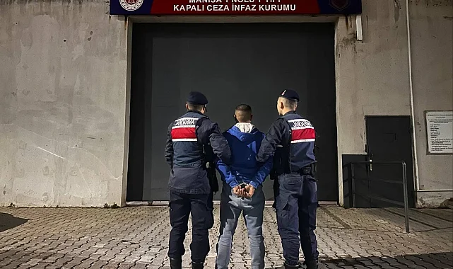 Manisa'da aranan 3 hükümlü jandarmadan kaçamadı