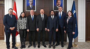Vatanoğlu'na Anahtar Parti'de yeni görev