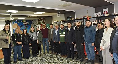 Yeşilay Manisa'dan Gazetecilere 'Bağımsızlık Yılı' Mesajı