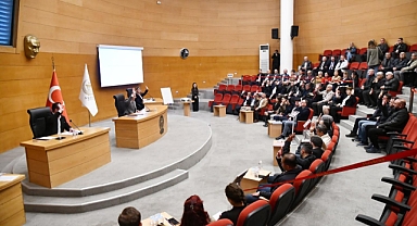 AK PARTİ GRUBU: “KIRSALDA EV YAPMAK HAYAL OLMAMALI”