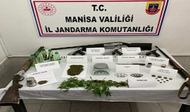 Akhisar’da Jandarma'dan 7 Mahallede Narkotik ve Silah Operasyonu