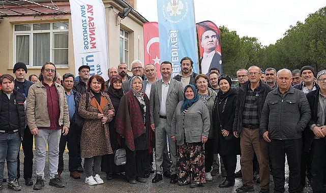 Akhisar'da Sıvı Gübre ve Amino Asit Dağıtımı Yapıldı
