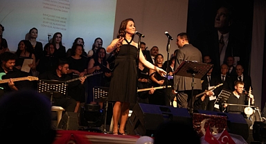 Akhisar'da Türkü Şöleni