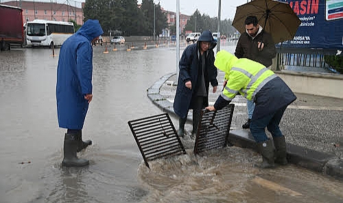 Büyükşehir ve MASKİ Ekipleri Bin Personel ile Sahada