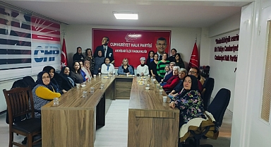 CHP Akhisar Kadın Kolları Medar Mahallesi Kadınlarıyla Kahvaltıda Buluştu