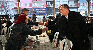 Gölmarmaralılar Büyükşehir'in İftar Sofrasında Buluştu