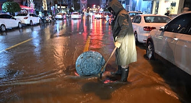 Manisa Büyükşehir ve MASKİ’den Yağış Mesaisi: Ekipler Tüm Gece Sahadaydı