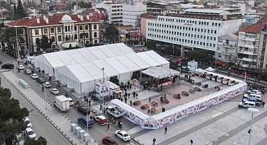 Manisa'da 160 Bin Kişilik Ramazan Sofrası