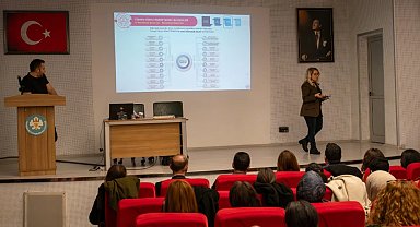 Manisa'da Öğretmenlere "Maarif Modeli" Eğitimi