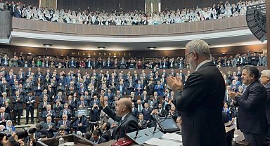 Yenişehirlioğlu'nun Grup Toplantısına Manisa Damgası