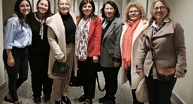 29 Ekim Kadınları Derneği'nden, Başhekim Fatma Neslim Yağlı'ya ziyaret