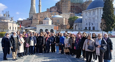 Akhisar CHP Kadın Kolları’ndan İstanbul Gezisi